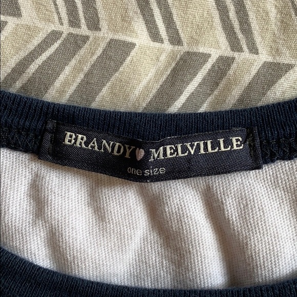 “Malibu” t-shirt - Picture 3 of 3